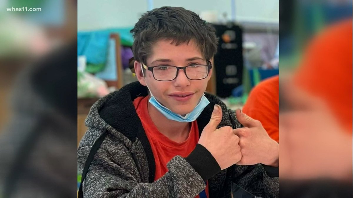 ChrisGegg's tweet photo. #breaking update 14-year-old Kerry Brooks vanished December 19th.  #Shively Police confirm he was found late last night in Austin, Texas.  He was found by an officer; is safe.  Press release: "It is likely that criminal charges will be sought in this case." https://t.co/CJvrfJfD9M