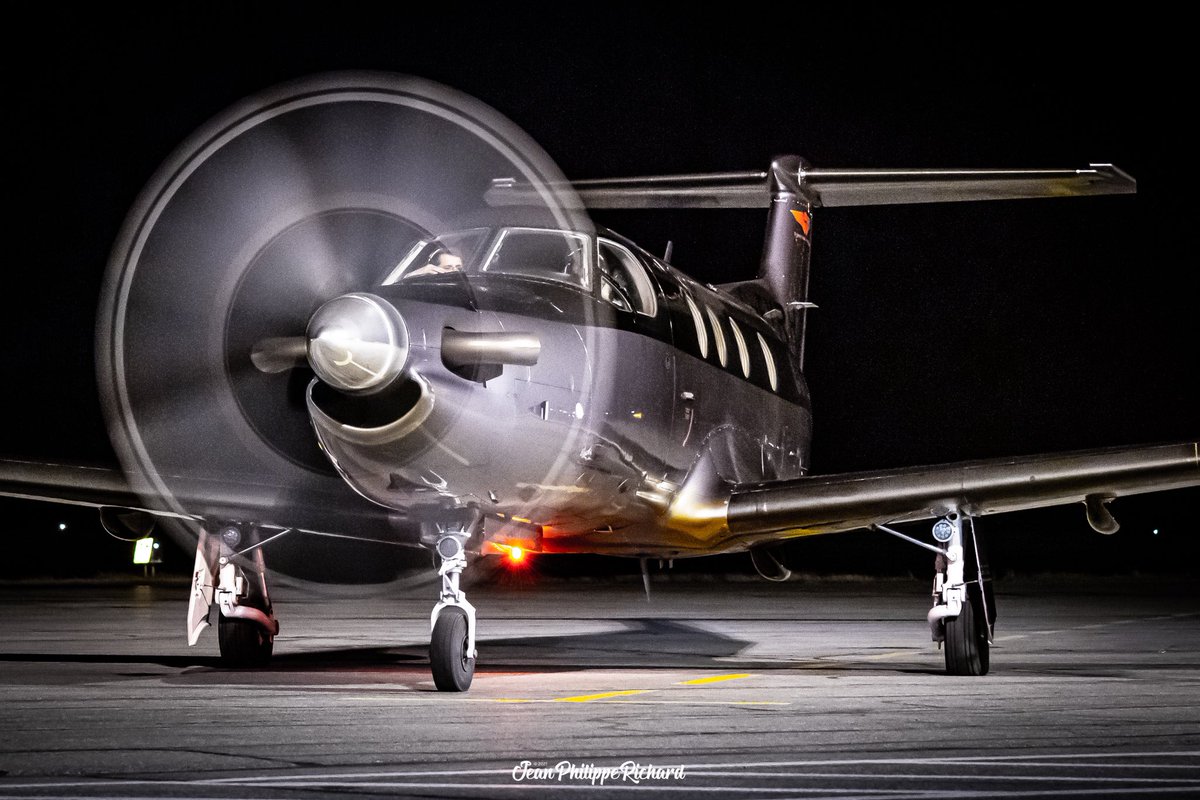 CorpoAviation's tweet photo. Prêt pour le décollage ✨

#pc12 #pilatus https://t.co/cktgOdxiKF