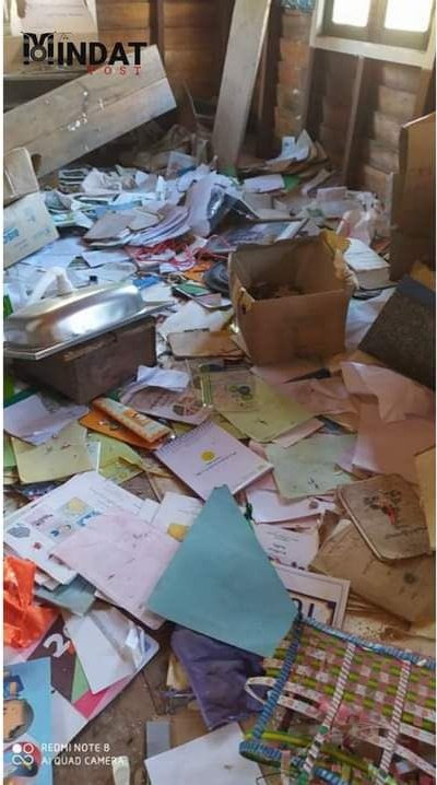 ChiNcw123's tweet photo. Military troops destroyed the schools and teaching aids of Shet Village,Mindat.
@UNGeneva
#HelpMindat #Dec28Coup #WhatsHappeningInMyanmar https://t.co/G2QPcBkAqw
