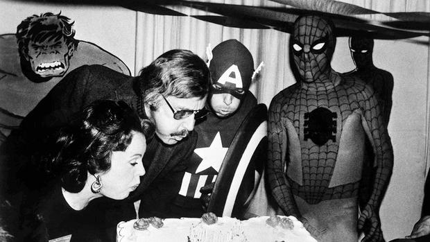Today, Stan would have turned 99. The colorful characters &amp; thrilling tales he created captivate &amp; entertain fans &amp; will do so for generations to come. To celebrate his birthday, share your favorite Stan story, sighting, cameo or comicbook with us &amp; we'll retweet a few!
#StanLee