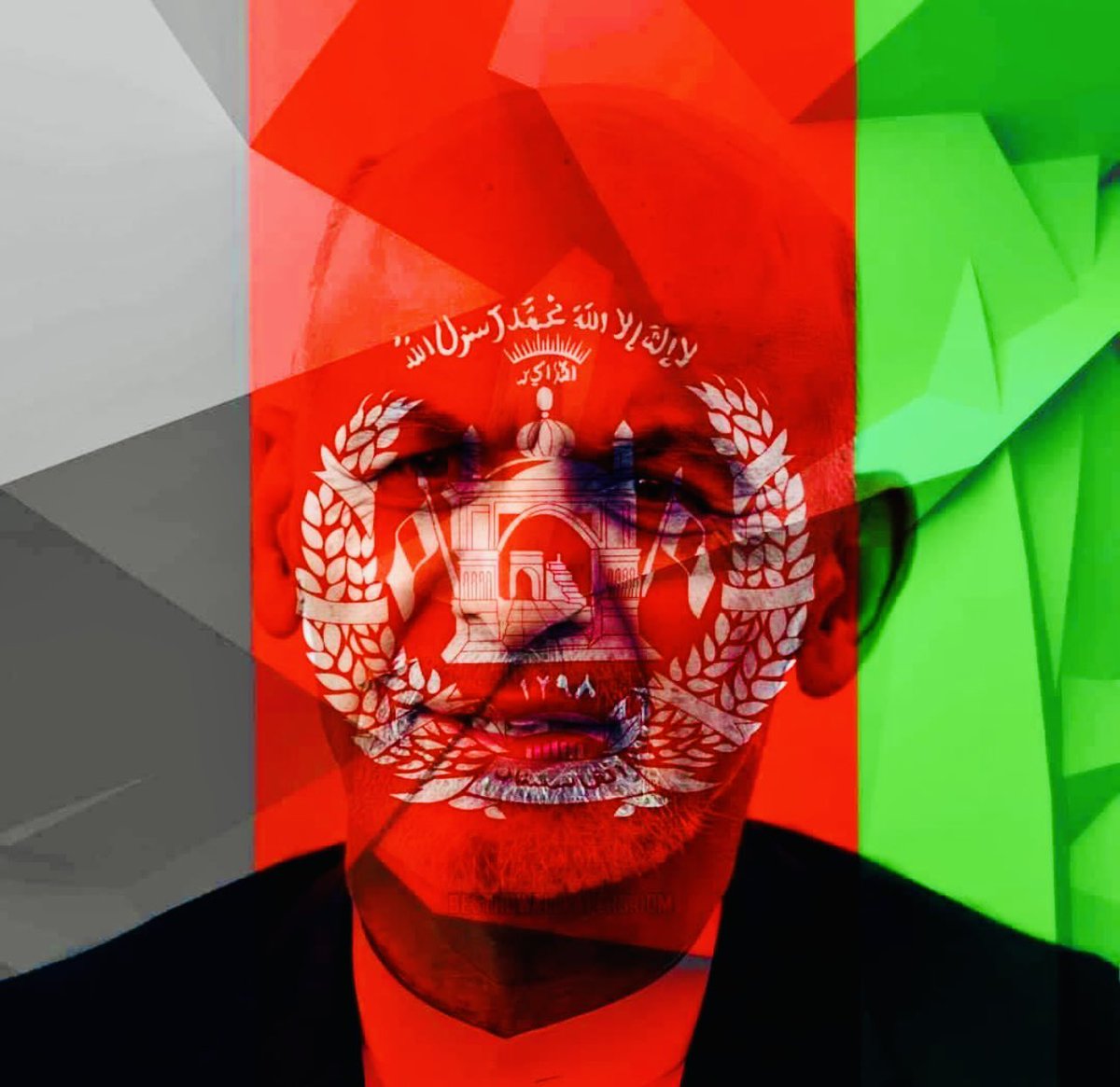 GilamanPashten's tweet photo. وطنه درې رنکه بیرغ دې ځکه نشی زغَمې
خپل دې مئین دي پهٔ پرادیو بیرغونو بندې
ګیلامان پشتین
#AshrafGhaniBaba https://t.co/8EWDQgc7fu