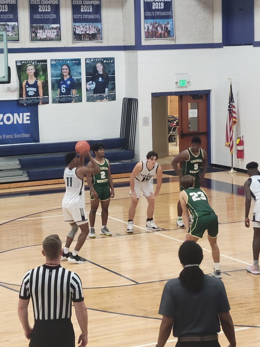 Kag1021's tweet photo. #Oakbrookpreppostchristmastourney https://t.co/jaEhrTnW60