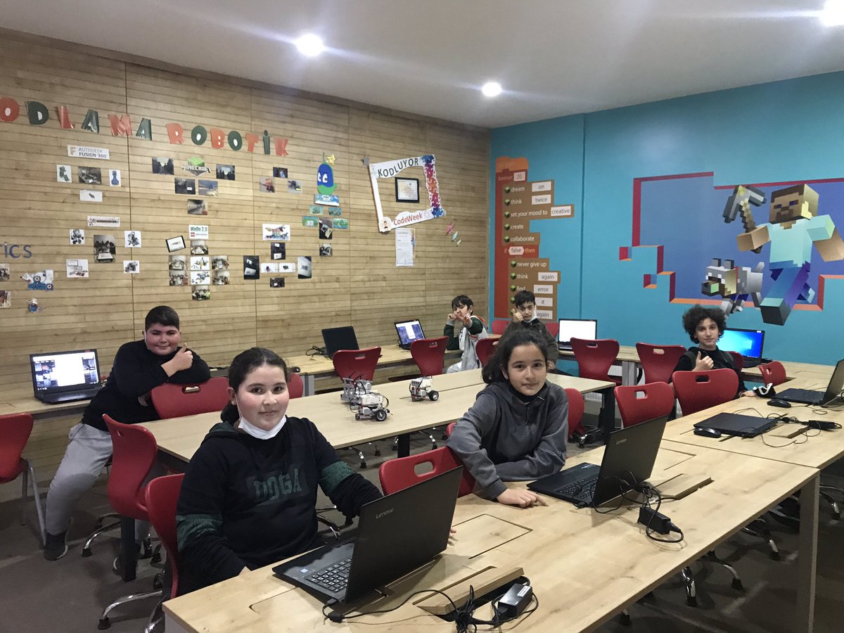 Bilişim Teknolojileri Öğrenci Topluluğu Video Montaj Ekibi bu akşamki çalışmalarını tamamladı 👩🏻‍💻👨🏻‍💻 Branşta uzmanlaşmak DOĞA’mızda var! #dogatech <a href="/hakaninanir/">Hakan İnanır</a> <a href="/muammerozkan_/">Muammer Özkan</a> <a href="/CansuDirekci/">Cansu Direkçi</a>