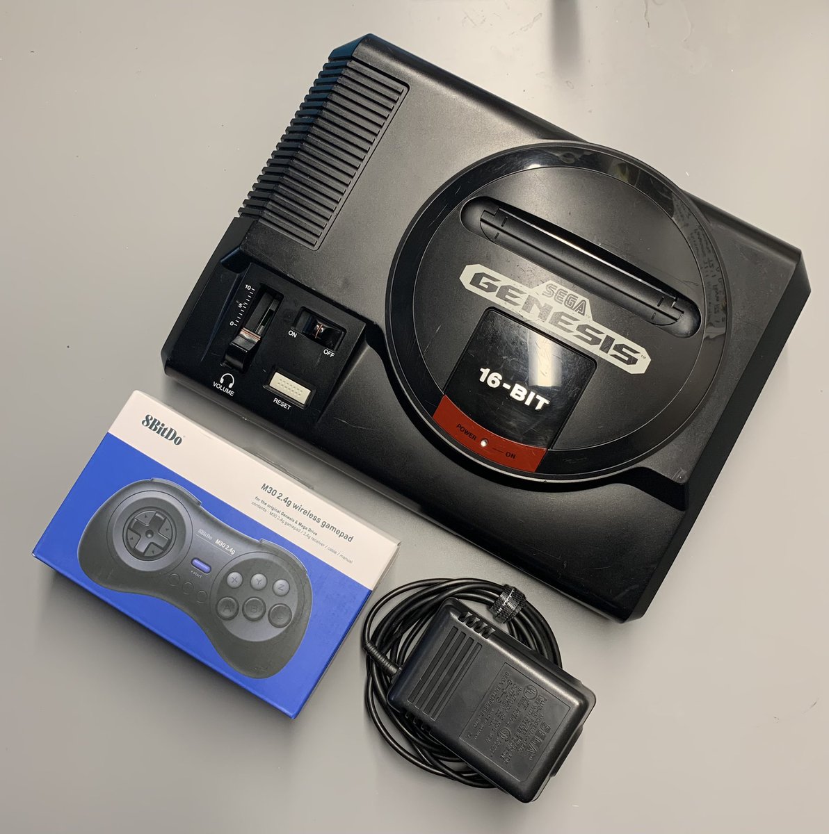 Pink_Skelly's tweet image. To celebrate 1k followers and to thank everyone for their support this year, I’m happy to announce a giveaway as we round out the year!

Follow and RT for a chance to win:

-Model 1 VA7 Genesis, recapped w/ Triple Bypass and RGB LED
-8Bitdo 2.4g Wireless Controller
-Recapped PSU