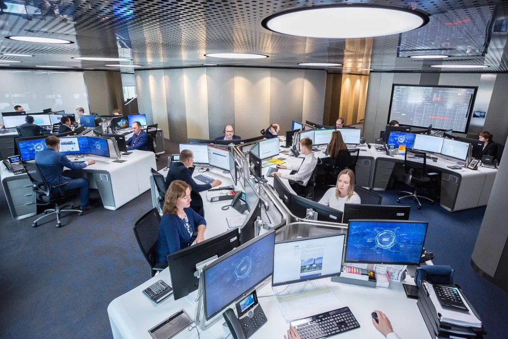 Ситуационный центр. Центр управления информационными технологиями. Цод сбербанка в сколково. Ситуационный центр. Информационные технологии в технических системах.