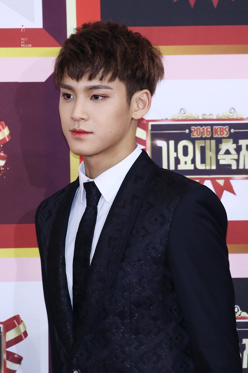 timeto_MINGYU's tweet photo. 161229 가요대축제

#세븐틴  #민규 #SEVENTEEN  #MINGYU #ミンギュ https://t.co/HkJVHh6e15