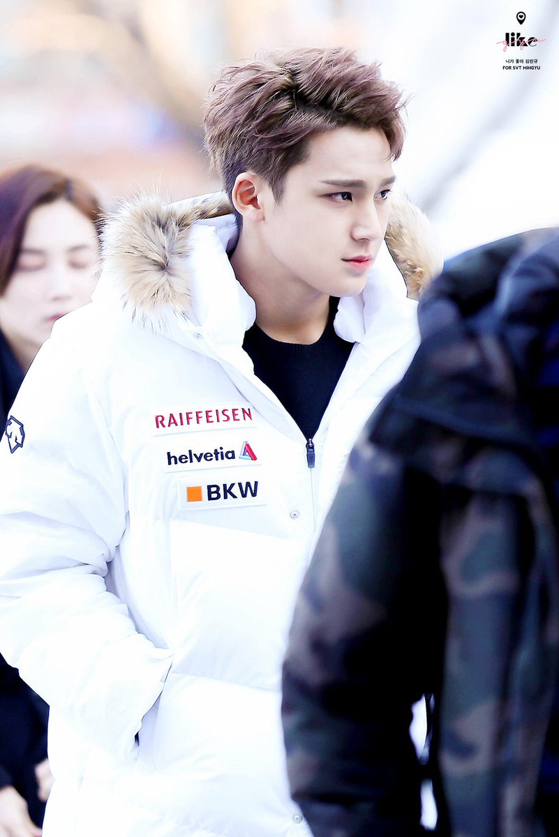 timeto_MINGYU's tweet photo. 191229 가요대축제 출근

#세븐틴  #민규 #SEVENTEEN  #MINGYU #ミンギュ https://t.co/9l1FGfjlRn