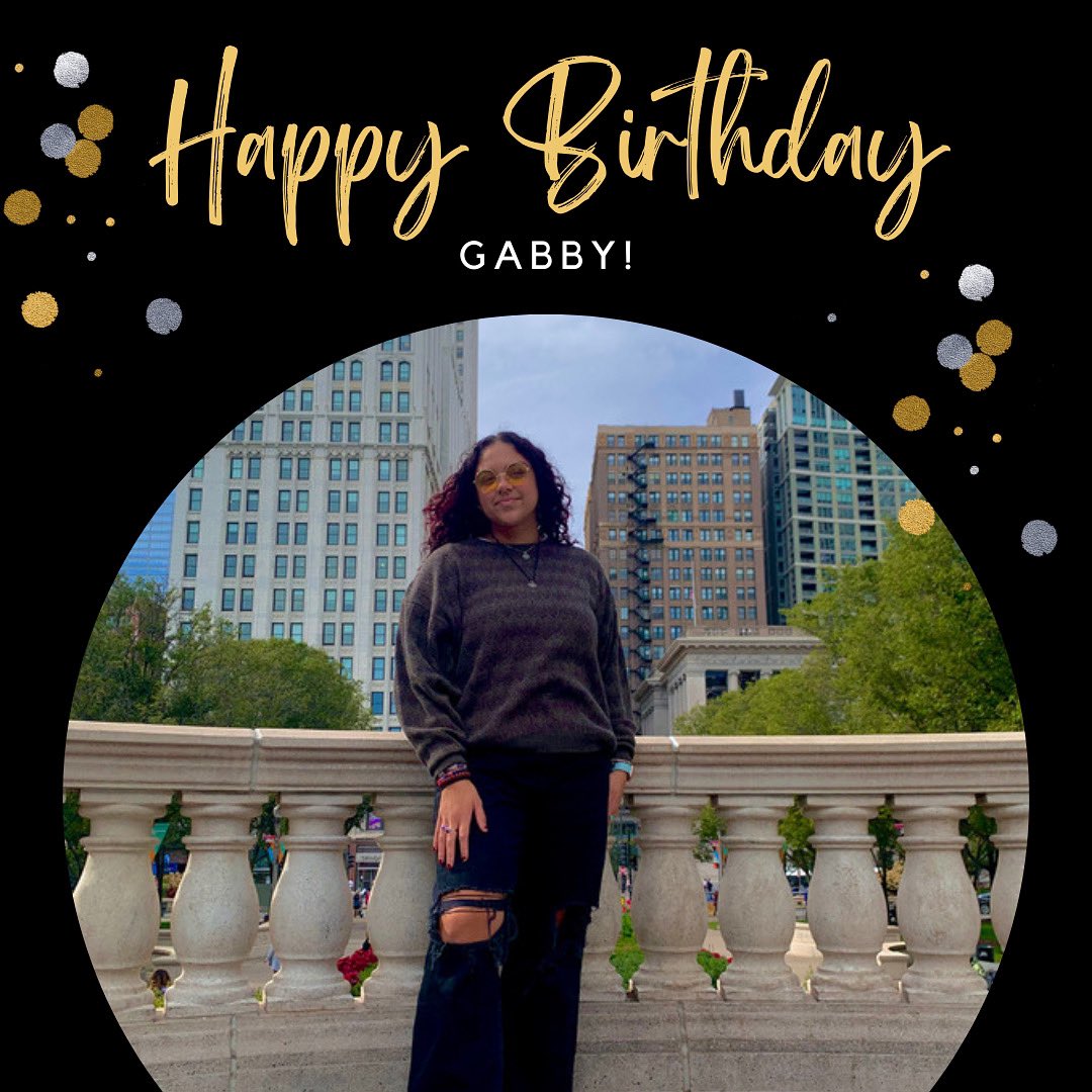 Happy birthday Gabby! We love you and hope you have an amazing birthday! 🐾❤️🐾❤️