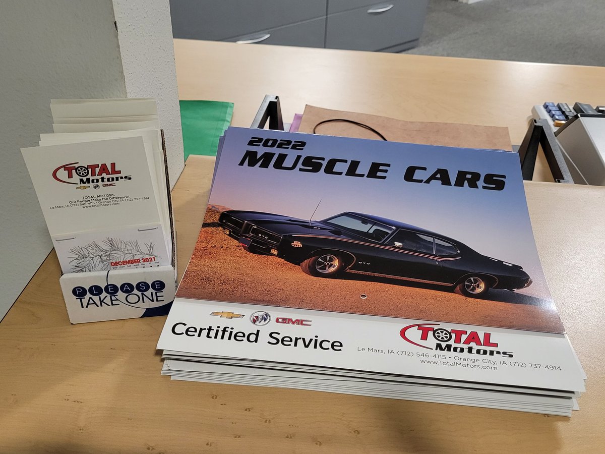 Total_Iowa's tweet photo. End of the year is approaching! Come get your big or small calendar before they run out in Le Mars or Orange City. https://t.co/uwXnIEoUjR