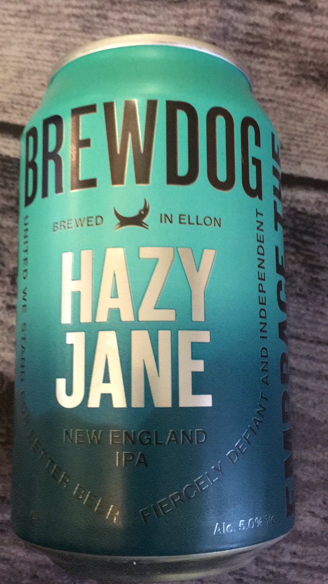 redwards501's tweet photo. Day 18 @BrewDog advent calendar Hazy Jane IPA really nice drink. Great BrewDog taste, easy to drink, no nonsense drink. Really enjoyable https://t.co/zjrMsLXJWF