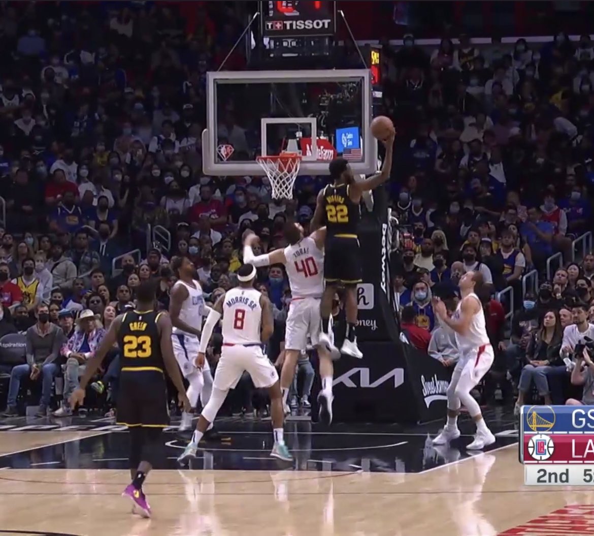 GSWReddit's tweet image. RT to send #AndrewWiggins to the #NBAAllStar game! 🔥 just casually levitating over here. @22wiggins