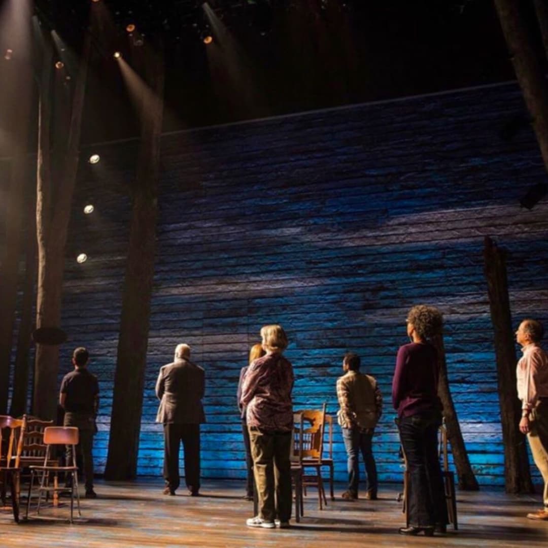 PegPapakyriakou's tweet photo. @liberal_party Please, @JustinTrudeau ! Help save our Arts and tourism! Please help reverse the decision by Mirvish to shut down Come From Away! We need this show right now! You have been great getting shots in arms! Put one in the Royal Alex please! Jobs are on the line! 😢 https://t.co/bdH5HgSwHS