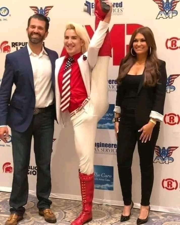 JustMePam tweet media