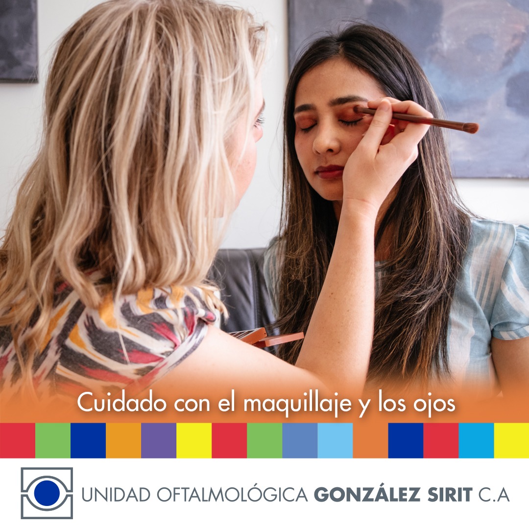 GonzalezSirit's tweet photo. El fin de año está cada vez más cerca. Seguramente ya tienes tu atuendo y el maquillaje preparado para lucir radiante en esa noche decembrina.

Te contamos lo que el maquillaje puede provocar en tus ojos 👀 y te enseñaremos a cuidar tu salud visual.  👀➡https://t.co/rpVY05mywe https://t.co/hwKI9WpK1t