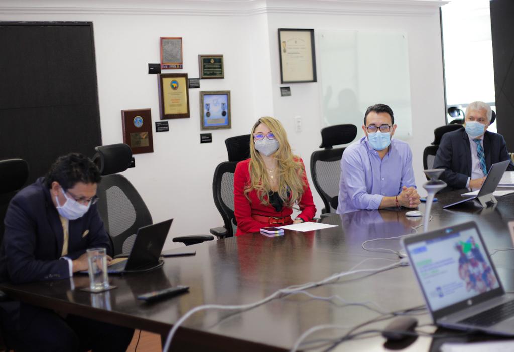 AnaMariaAljure's tweet photo. Este año cerraremos la actualización catastral en Colombia con un 19%. La meta según el CONPES es de 60% en 2022 y al 100% en 2025. Necesitamos aliados que cuenten con experiencia, tecnología, personal idóneo, conocimiento y el compromiso de ejecutar en los tiempos establecidos. https://t.co/tiFItL7F3w