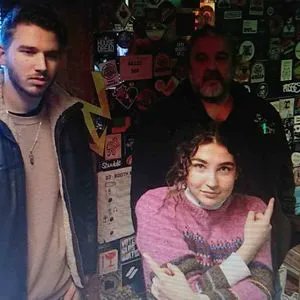 Vorige week een boordevol POPEIgenwijs radioprogramma op Rararadio, met in het eerste uur de inzendingen van favoriete Eindhovense liedjes en in het 2e uur oud-directeur Fred Sparringa! TERUGLUISTEREN? Klik hier: mixcloud.com/RARARADIO_EHV/…