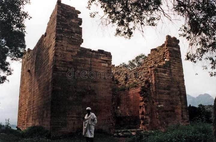 #KnowMore about #Tigray’s cardinal contributions to #Africa|n civilization 

The Temple of Yeha is the oldest man-made structures in Sub-Sahara #Africa. Yeha was capital of D'mt Kingdom that developed Sabean writing system, which later transformed into Ge’ez during Axumite era.