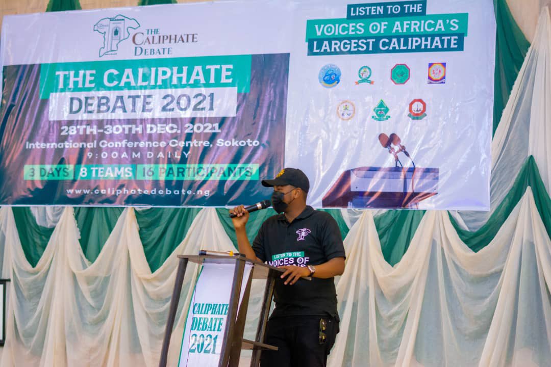 UncleAnass's tweet photo. @CaliphateDebate 2.0 is here! We started so well and we shall end it well Insha Allah. #CaliphateDebate2021 https://t.co/8wb826N10F