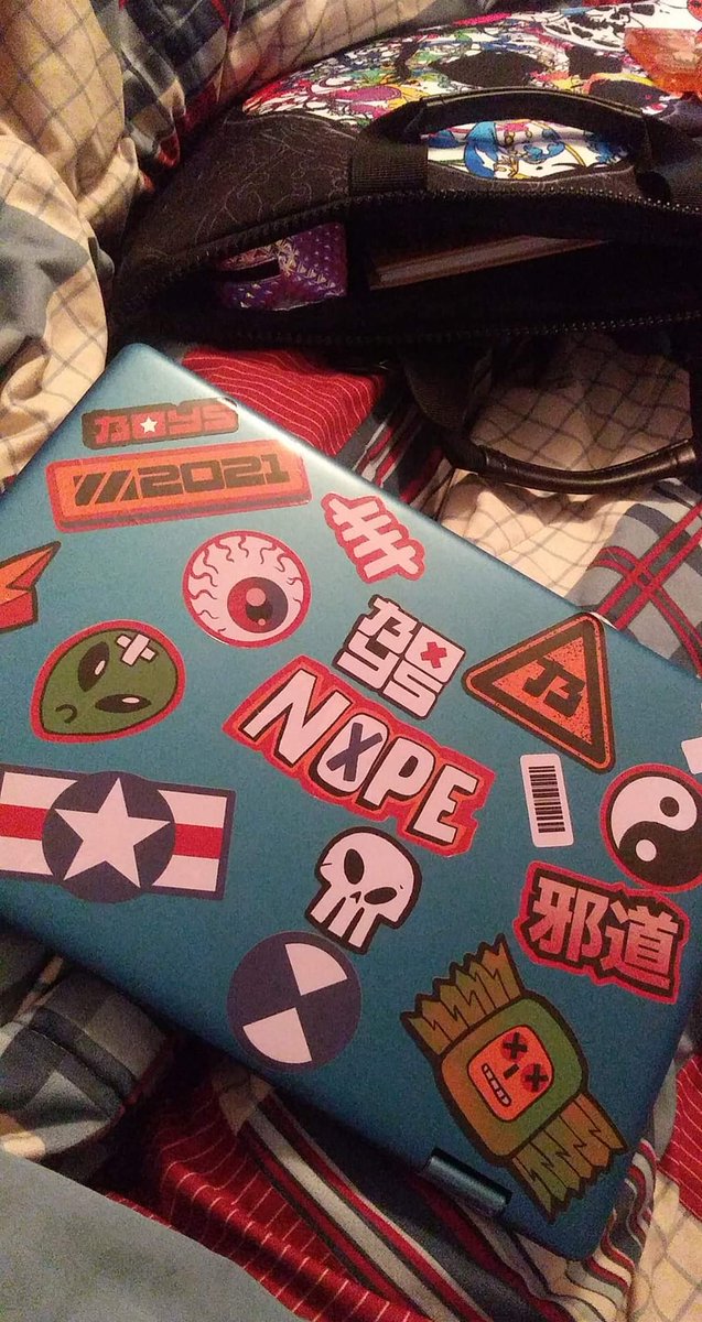 IneptGamer91's tweet photo. @yeptheboys my gf screamed when she got her Boys merch for Christmas. Thank you guys for making her day even better! https://t.co/QGiKXszIVn