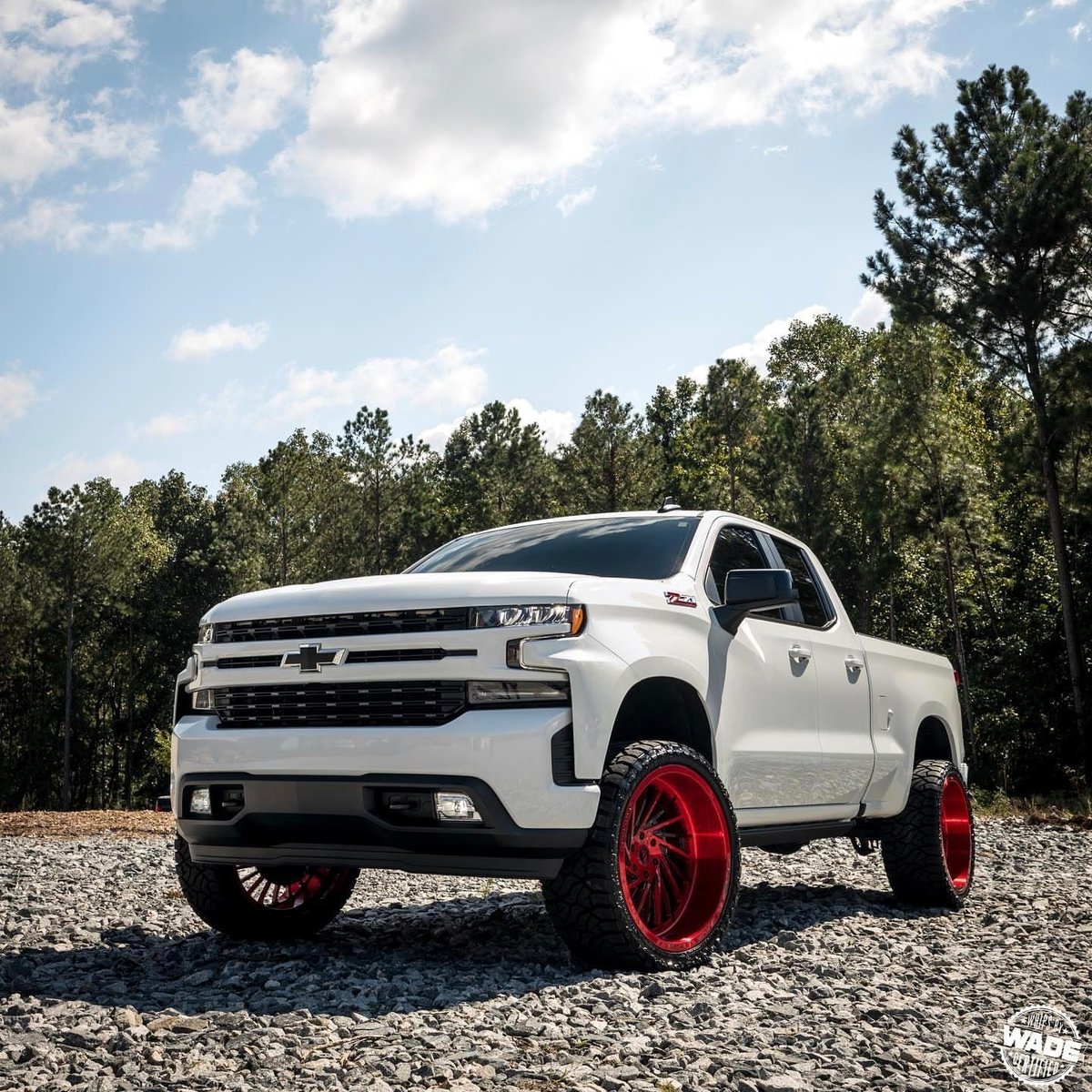 Ready to Rock. #Silverado
📸: @ptchamane/IG