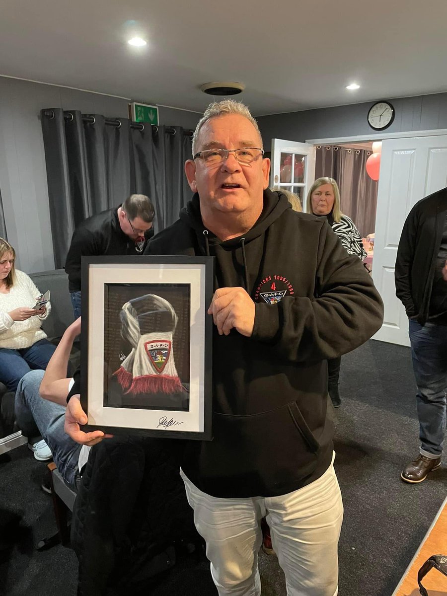 GhostScarfs's tweet photo. Kennys well happy with his #pars #dunfermlineathletic scarf which was a gift for his 60th. It’s now adorning the walls alongside his whiskey collections! https://t.co/E2ATSfs8cM