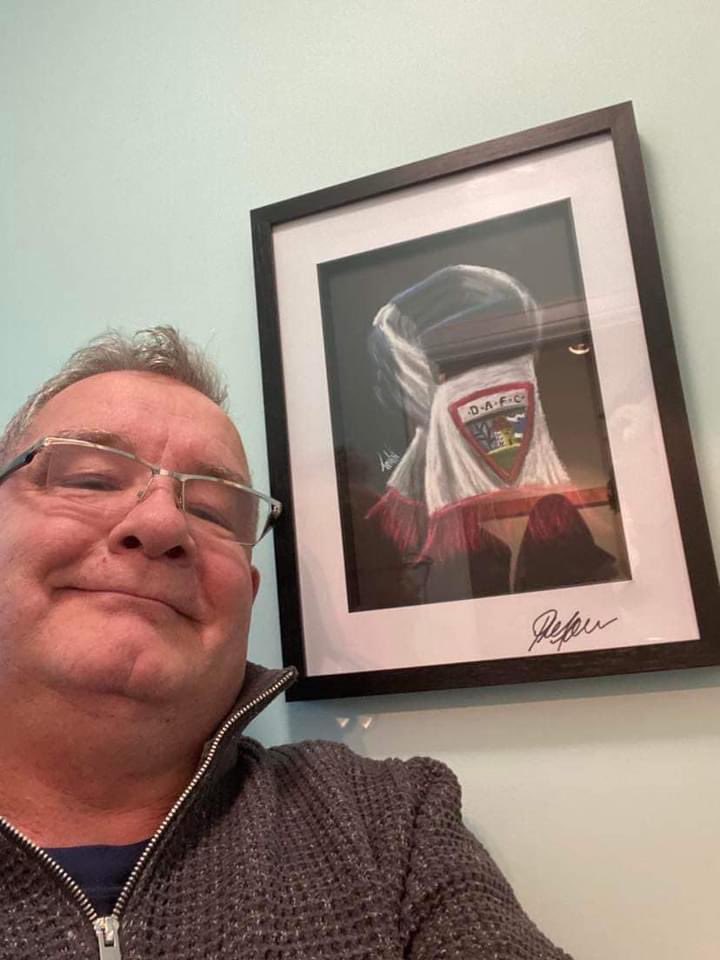 GhostScarfs's tweet photo. Kennys well happy with his #pars #dunfermlineathletic scarf which was a gift for his 60th. It’s now adorning the walls alongside his whiskey collections! https://t.co/E2ATSfs8cM