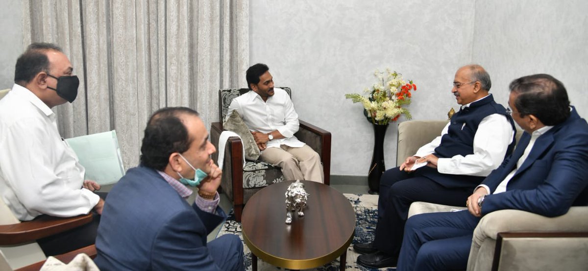 AndhraPradeshCM's tweet photo. Sun Pharma Founder Mr Dilip Shanghvi called on Hon’ble CM Sri @ysjagan at the camp office today and discussed the investment opportunities in AP. @SunPharma_Live is planning to set up a manufacturing unit in the state. 1/2 https://t.co/PBxOHVUvNn