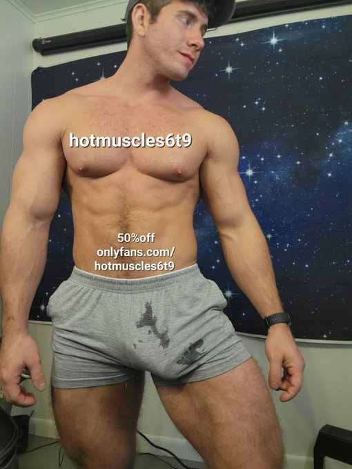 50% off my onlyfans page @ https://t.co/fDboDEekMo 

All my links@ https://t.co/pdLVE6xAML

@hotmuscles6t9