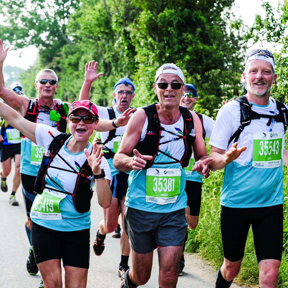 runinfrance's tweet photo. BONNE ANNEE 2⃣0⃣2⃣2⃣ !! 🥳
Santé, famille, amour et running, c’est tout ce qu’on te souhaite pour 2022 ! On t’attendra bien préparé sur nos courses les 21 et 22 mai prochains, lors de ton Run In Mont Saint-Michel by Harmonie Mutuelle !!🏃♂️🏃♀️
#RunInMSM #BonneAnnee https://t.co/k4UBewIdT5