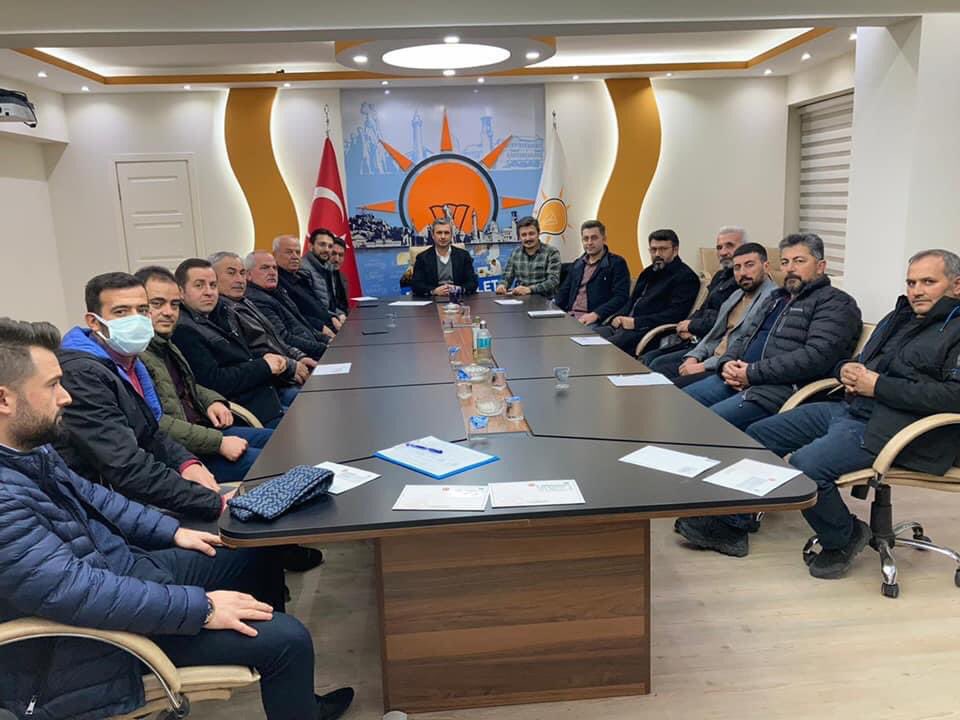 amasyamerkezmib's tweet photo. Yılın son Merkez İlçe Başkanlığı Yönetim Kurulu toplantımızı gerçekleştirdik. 💡🇹🇷

#AKParti
#İnandığınYoldaYürü 
#Amasya https://t.co/utFS9irGcj