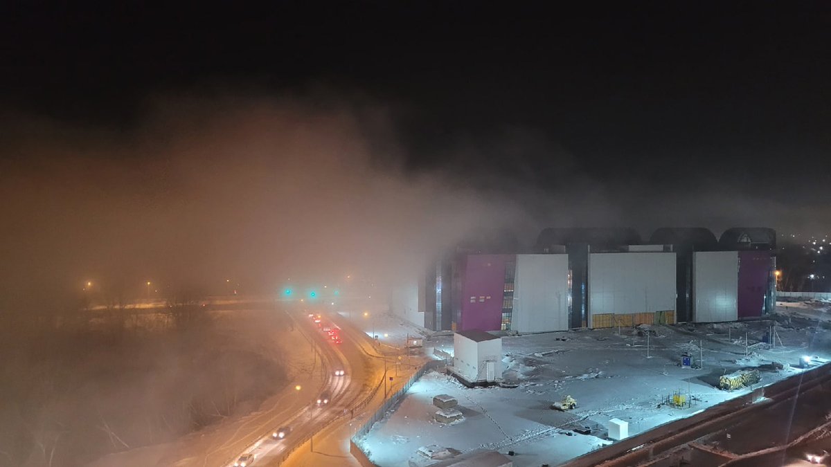 Весь день температура-17. Кто теперь скажет что это туман? и Волгарь не травят. Облако вони не то что можно унюхать-его можно увидеть и пощупать. Распространяется со стороны ГОКС и КНПЗ. В него можно зайти,понюхать и выйти.Что это было?
<a href="/D_Azarof/">Дмитрий Азаров </a> <a href="/SamMobilePriem/">Мобильная приемная Губернатора Самарской области</a> <a href="/DepGorHozSamara/">Департамент ГХиЭ</a>