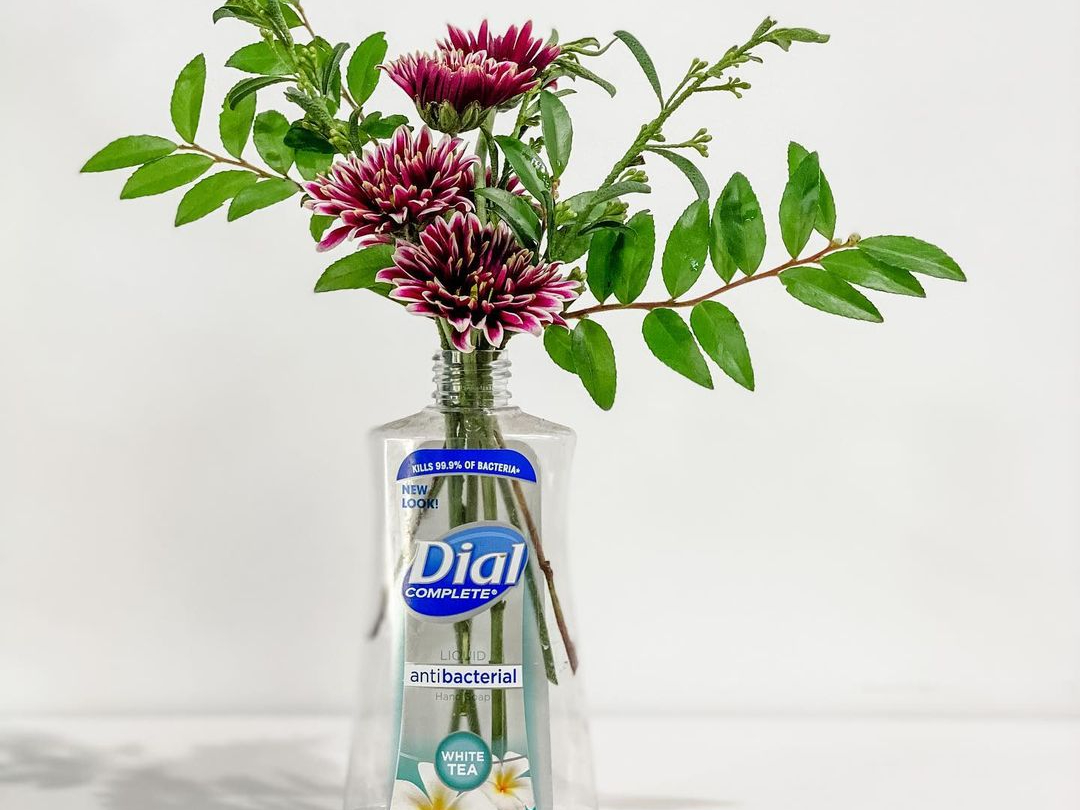 Spring feelings on a winter day. Check out this repurposed hand soap bottle by bearded.bouquet (IG)!

When reusing your hand soap bottles, remember to thoroughly rinse your bottle to remove all traces of soap before repurposing.