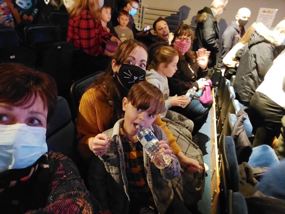 closut3's tweet photo. #LTHpanto panto ready bring it on! https://t.co/UMwfQZpGby
