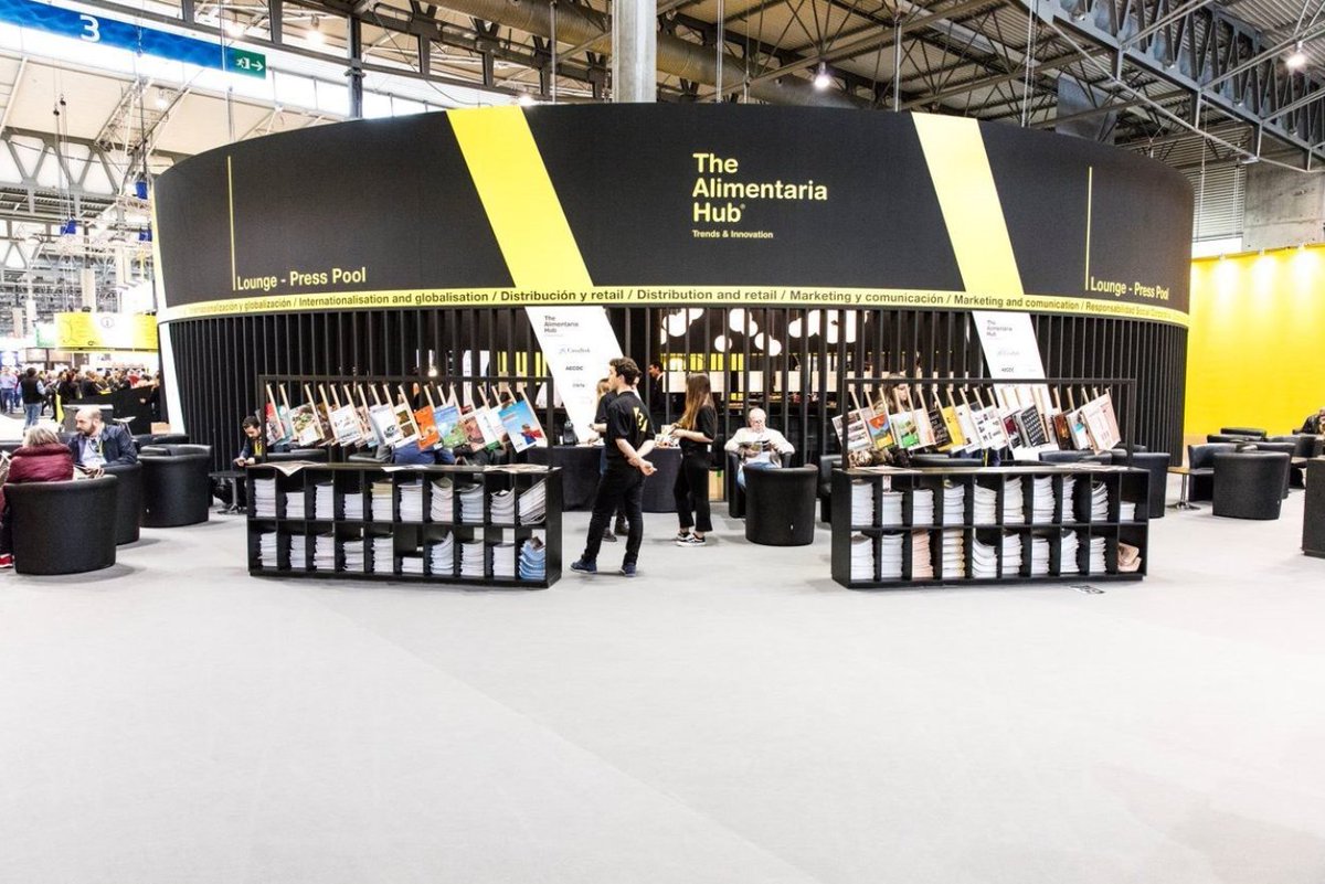 AlimentariaBCN's tweet photo. 💡 La próxima edición de @AlimentariaBCN y @Hostelcobcn potenciará los valores únicos y diferenciales de la plataforma: la internacionalización, la #innovación, la #gastronomía y la especialización sectorial. Del 4 al 7 de abril de 2022 📌
Más info en 🔗 https://t.co/5rhMIWQtGE https://t.co/wqnsTBT9d8