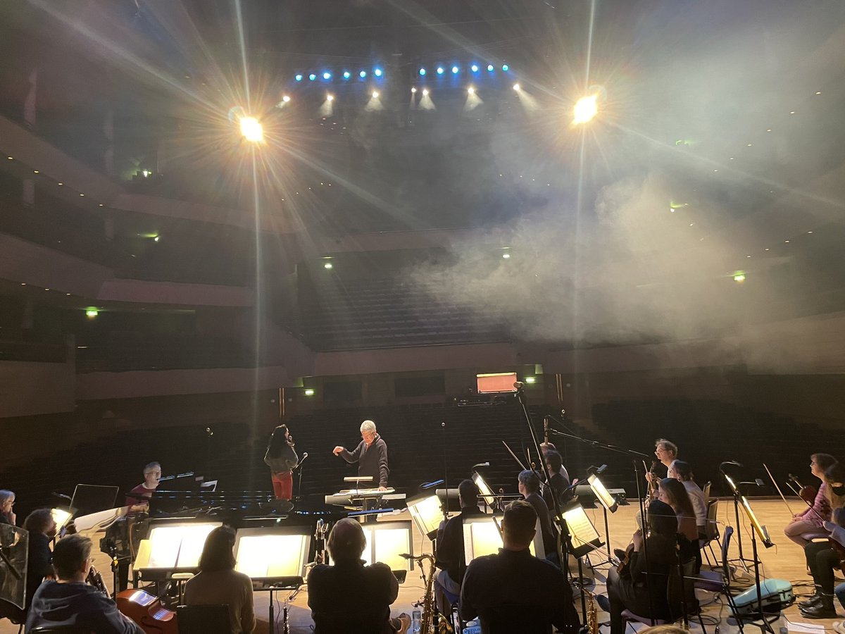 brumvoices's tweet photo. At @BridgewaterHall in Manchester on the second date of our mini tour with @RaymondGubbay’s The Greatest Showtunes! https://t.co/Cxnb4TLihM
