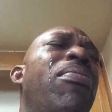 PutuPauu's tweet photo. Me paso un segundo por el stream de 
@MafiosoCrew
 ... veo esto en el chat:
*Procedo a llorar y me voy sin decir nada https://t.co/eAVOT47m5R