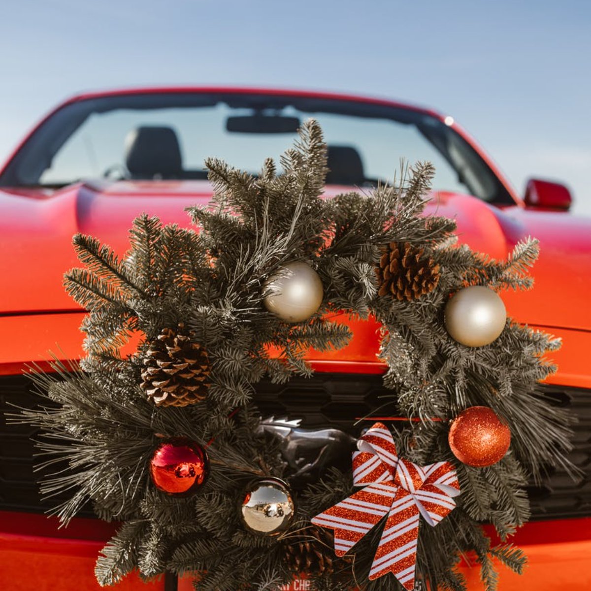 FastLaneAutoCC's tweet image. Did Santa bring you a new ride for Christmas? Our team is here to keep it running like new for years to come! #FastLaneAutoService #FastLane #AutoService #AutoRepair #OilChange #Mechanics