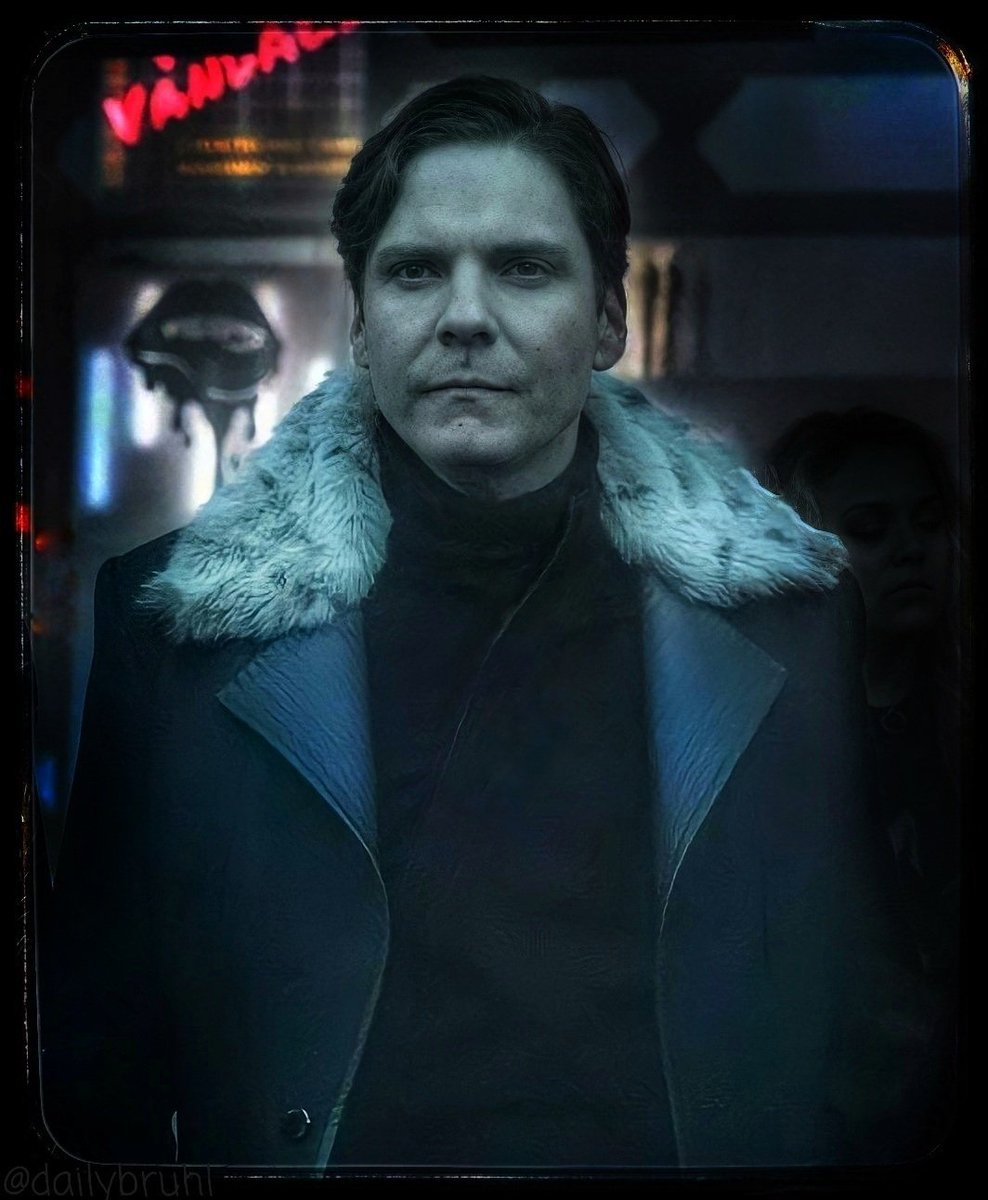 dailybruhl's tweet photo. #TeamZemo forever 💜🔥 https://t.co/2rHrLMX3LP