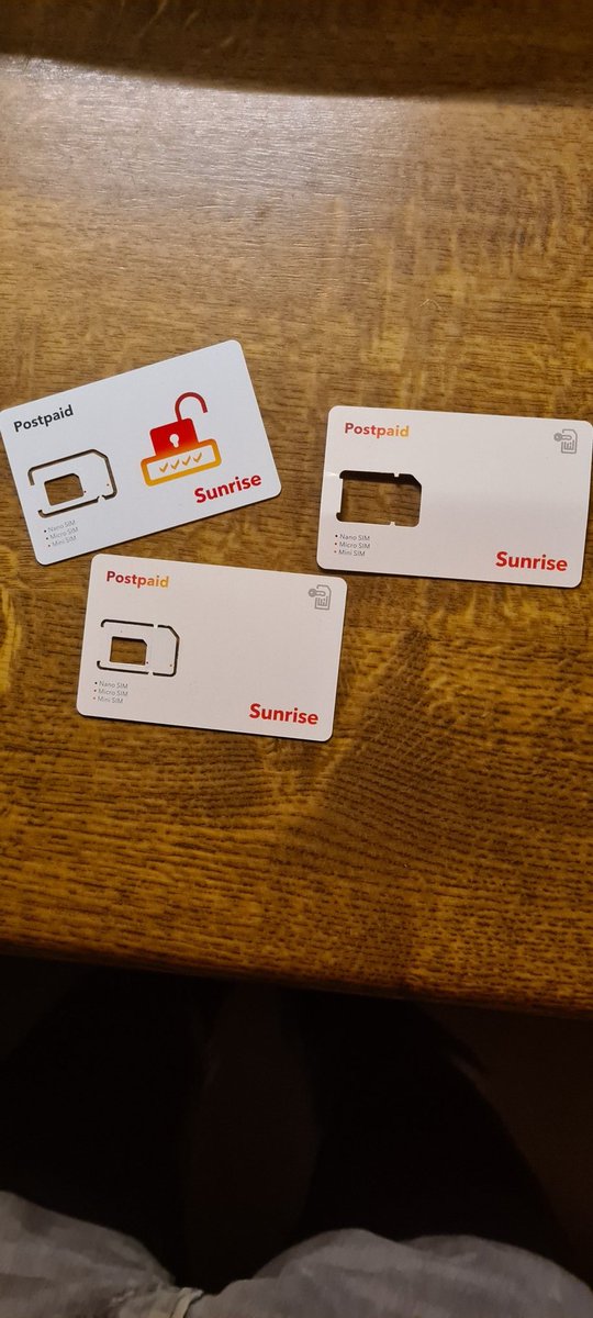 BenhmidaSlym's tweet photo. @Sunrise_fr 3 cartes sim reçus,  2 semaines d'attente et jusqu'à aujourd'hui aucune sim ne fontionne . Service technique=ticket ouvert 🤣🤣🤣 https://t.co/IZydq5y3z2