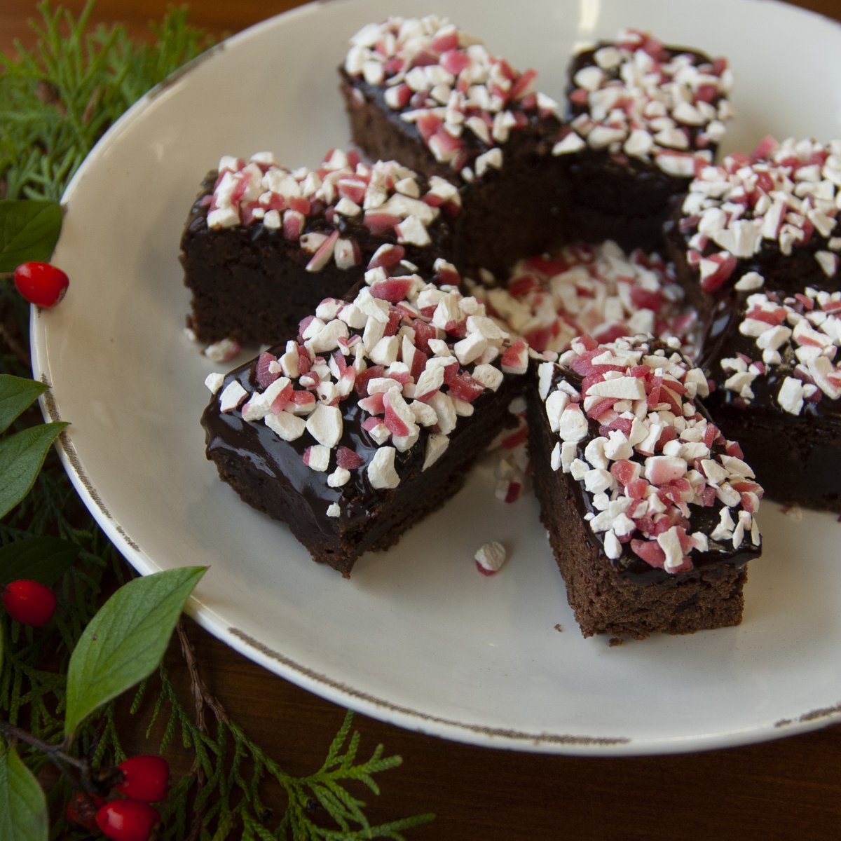 Candy Cane #Brownies bring the #peppermint. Sprinkle India Tree Nature's Colors Peppermint Crunch over your favorite recipe for an easy seasonal update. 

indiatree.com/products/10819…