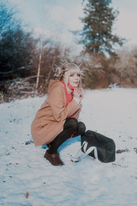 1 pic. snow day ❄️🤍

photos: @Rudyphototaker · #HimikoToga #BNHA https://t.co/5yJZ59sPTh