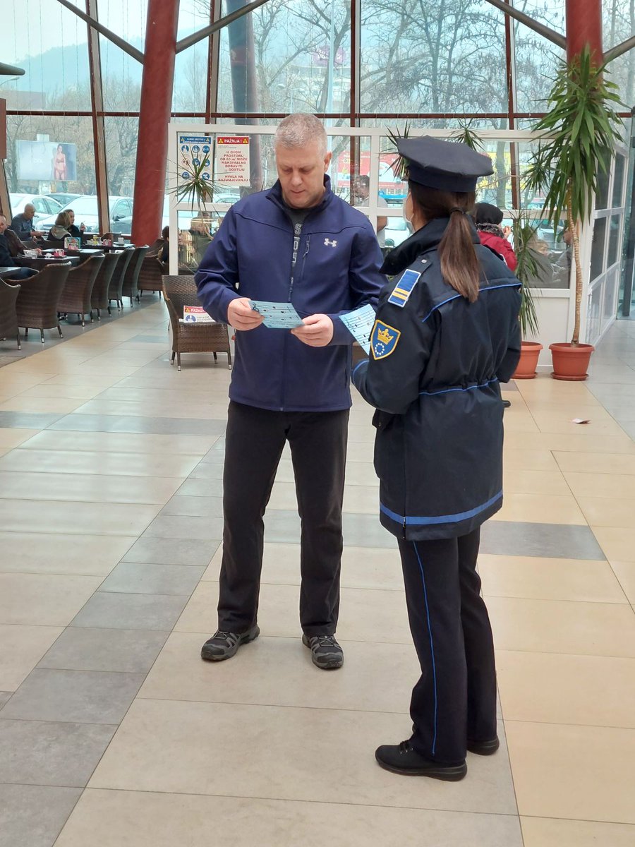 VedadPinjo's tweet photo. The MoI of ZDK joined to awareness-raising campaign with the central event held in Zenica today. Citizens learned that responsible ownership over #SALW during a festive season is to not use it at all for celebratory shootings! #Roadmap #ProjectPILLAR  Thanks to 🇩🇪🇬🇧🇸🇪🇫🇷🇳🇱🇳🇴and🇪🇺 https://t.co/7M6FVp8fXp