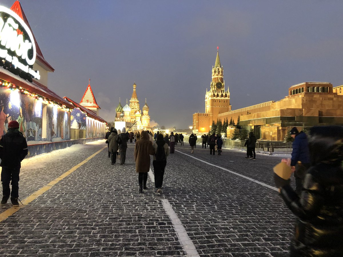 tours_in_russia's tweet photo. Come to enjoy the best of #Russia with the best #Christmas #celebrations in the #world, connect with us and let make the best plan for your next #trip.
Welcome to Russia.
Keep #travelling, keep alive.
https://t.co/1x33N6U9gJ
#Moscow #NewYear2022 #Travel #tourism #Voyage #VOYAGER https://t.co/M79uMiJVJB