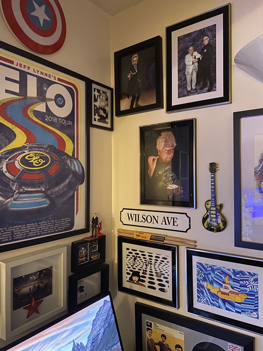 mrdavidjwilson's tweet photo. Isolation has its benefits ! FINALLY Dr13 framed and up on the wall ! Thanks again @skyisla666 - #DrWho #dr13 #PeterCapaldi #thedoctor https://t.co/XGNIhhh2cF