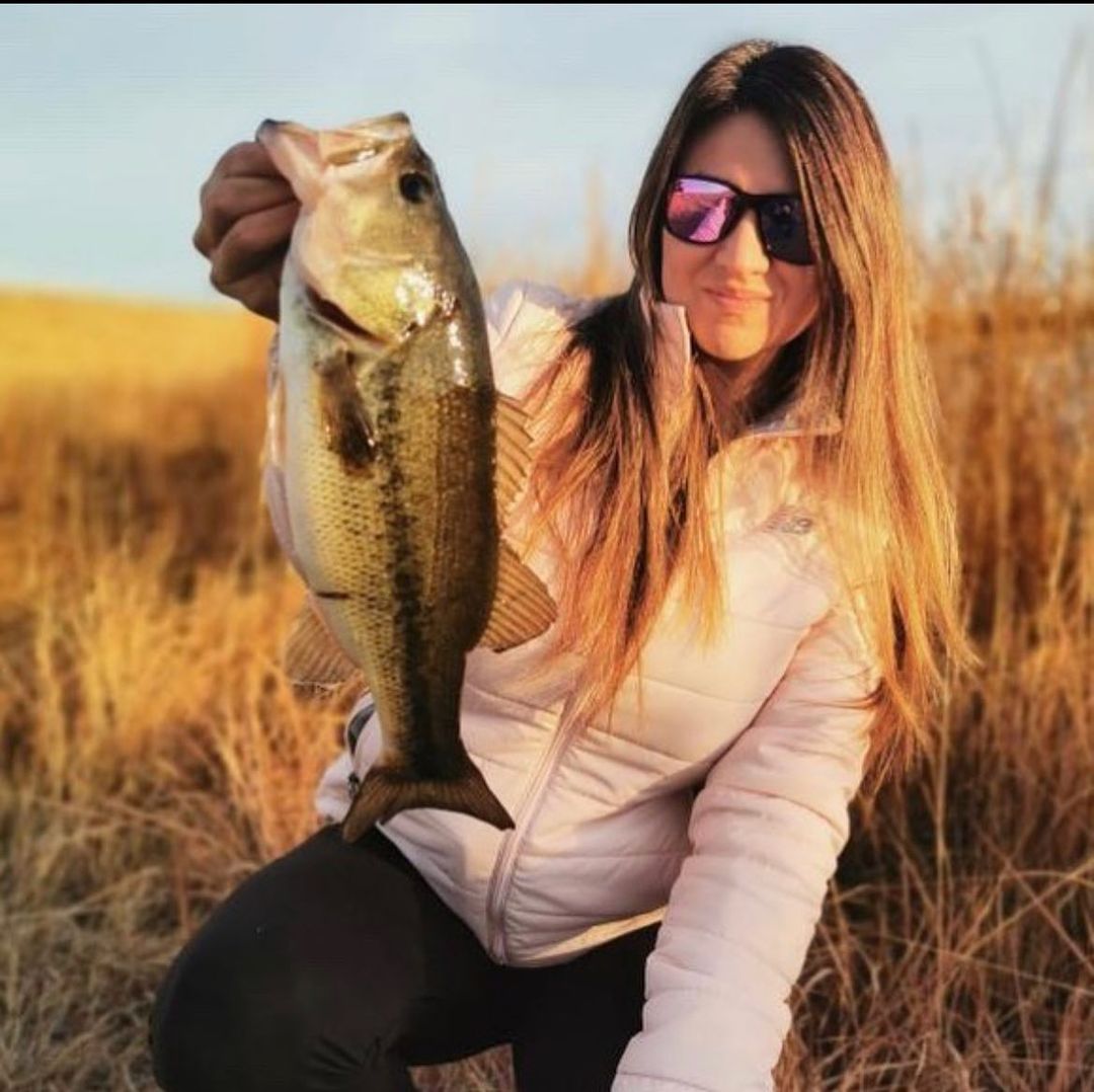 mary_r_batey's tweet photo. “Just out here catching bass 👩” https://t.co/8bpZRWDIBA