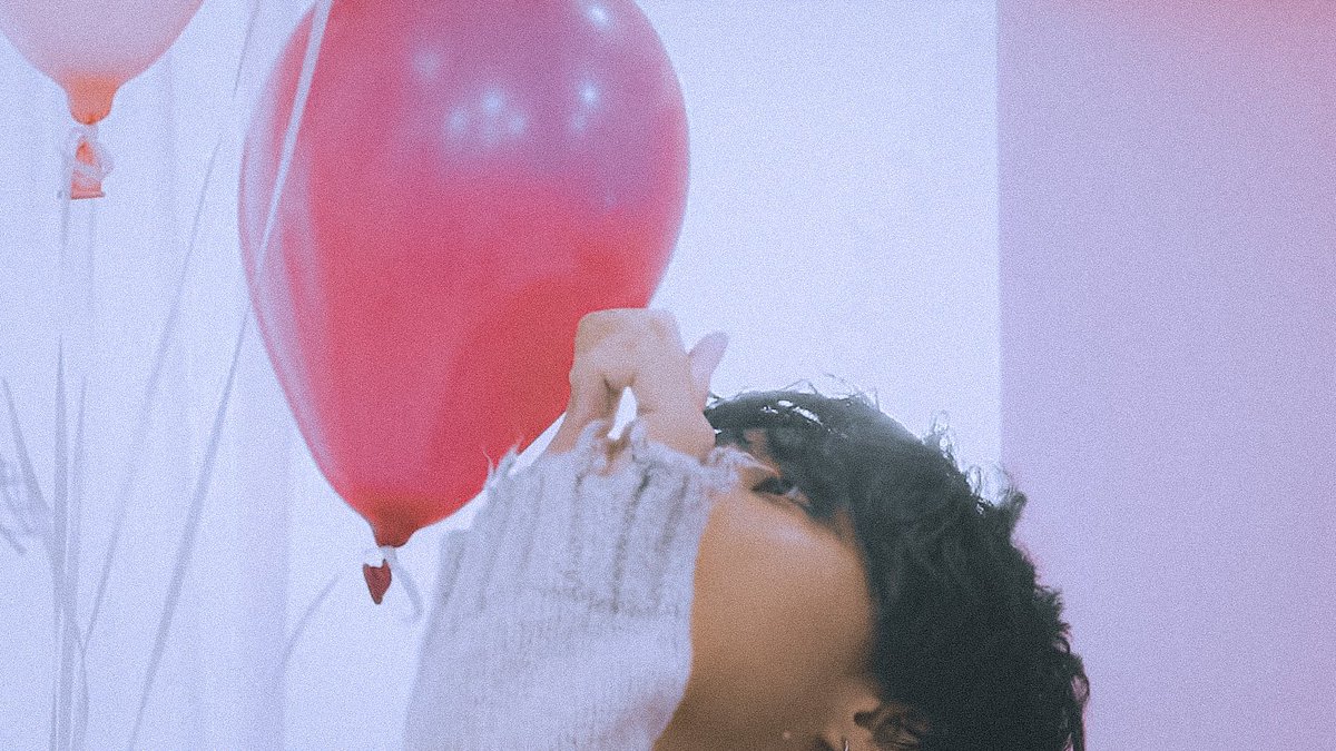 vintagehwa's tweet photo. 🎈 https://t.co/YkPBoEcuSU