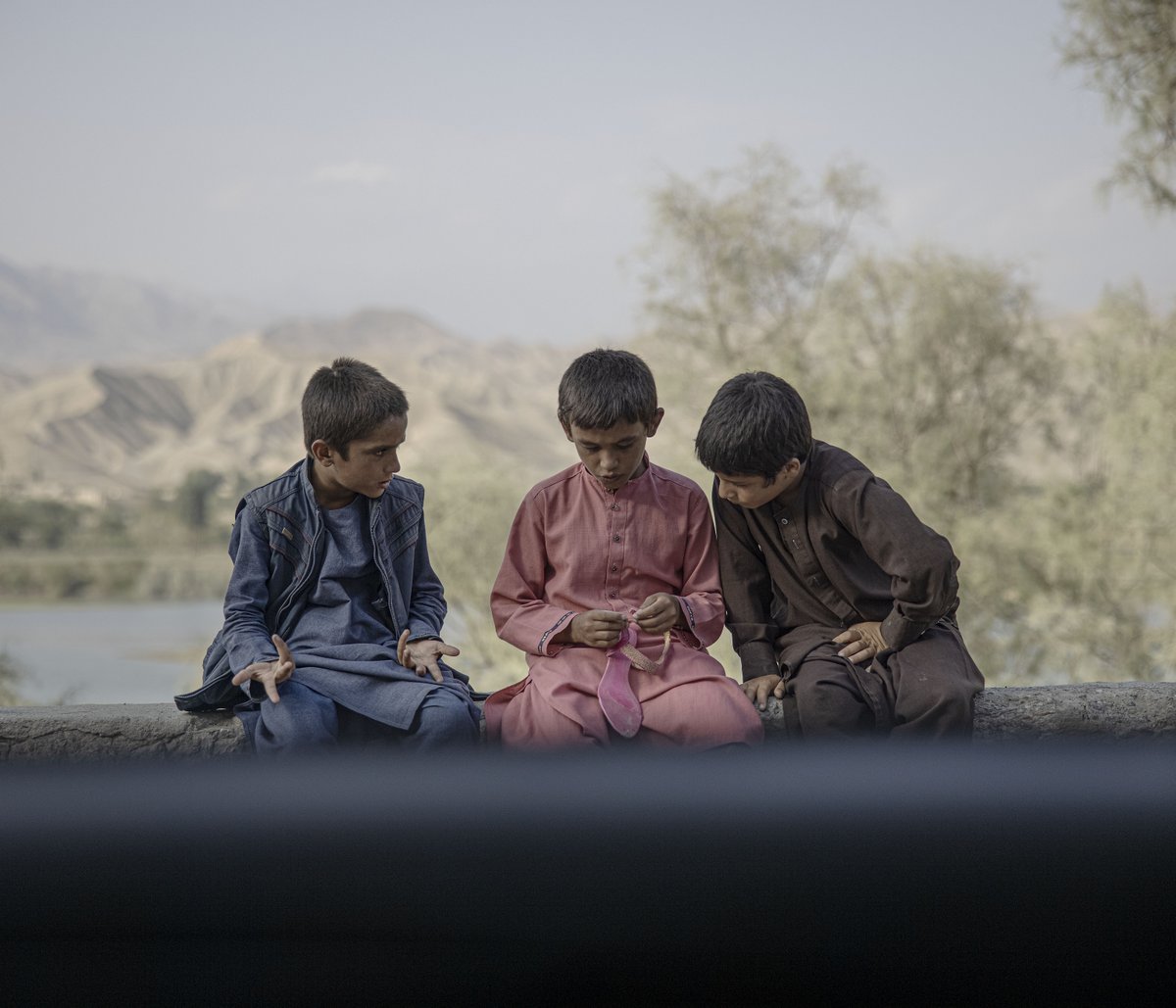 Do you really need to add video to your photography skill set? 📷🎥 Canon Ambassadors and #photojournalists <a href="/ilvynjio/">Ilvy Njiokiktjien</a> and <a href="/MagnusWennman/">Magnus Wennman</a> share their thoughts 🤔 canon.sm/3px6Ujl