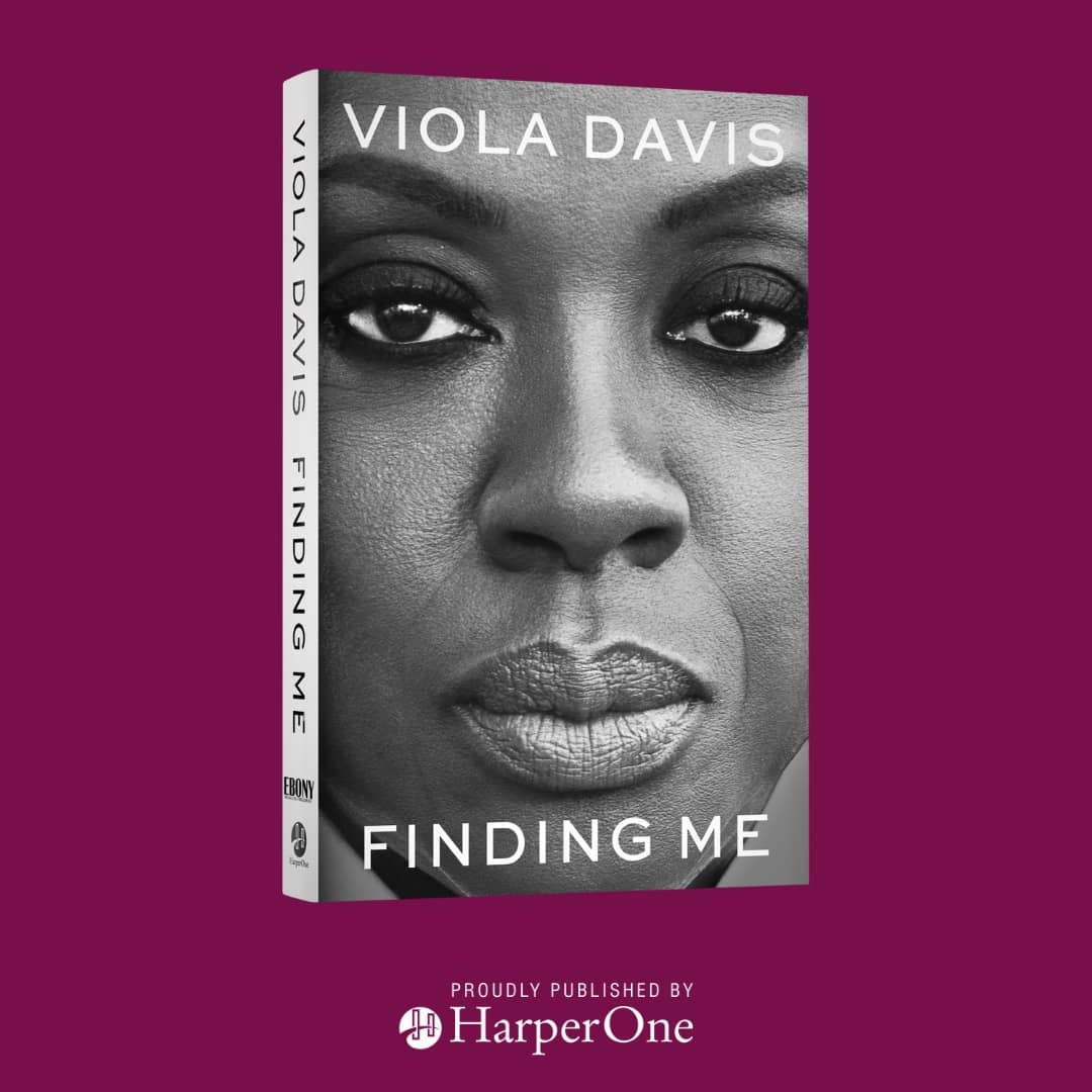 violadavis's tweet photo. My memoir #FindingMe is available to pre-order now and in bookstores 04.26.2022 📚❤ 
https://t.co/O0gV7XTcrt https://t.co/9FYxRiKfic