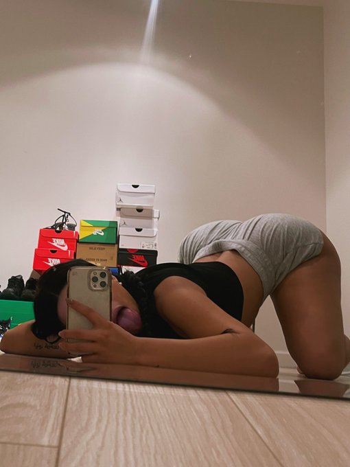 I just want to go viral on Twitter https://t.co/o2xfKT4iS1