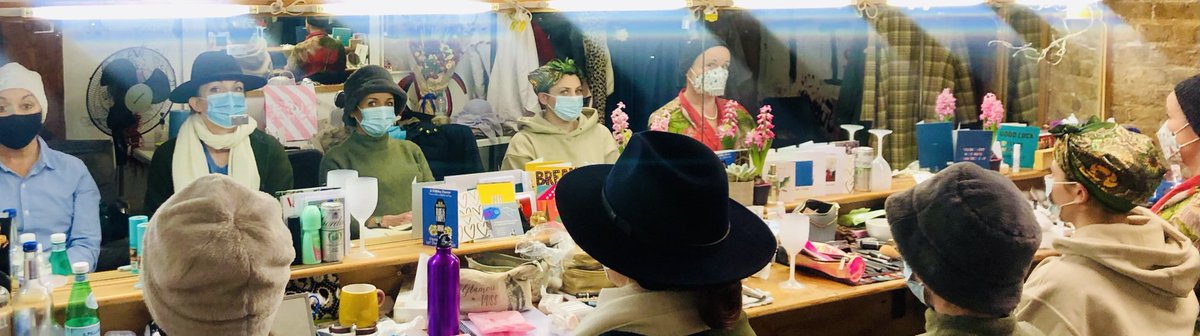 catherinerusse2's tweet photo. And the ladies prepare to go out between shows. #MatineeDay #HabeasCorpus ⁦@MenChocFactory⁩ https://t.co/v1MJBwrmgO